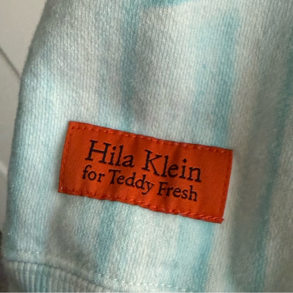 Teddy Fresh Limited Edition “Let It Rain” Graphic Sweatshirt Size Small Kidcore - Picture 3 of 10